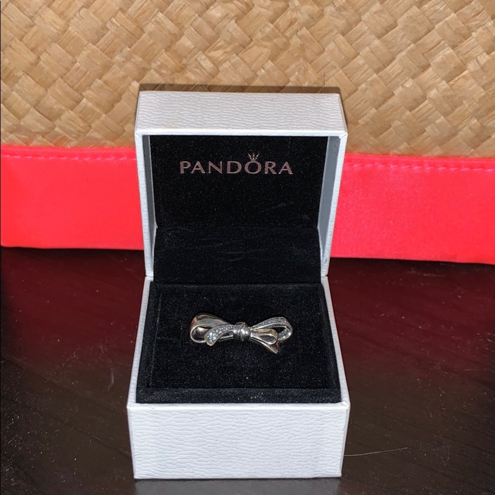 Pandora Brilliant Bow Ring
